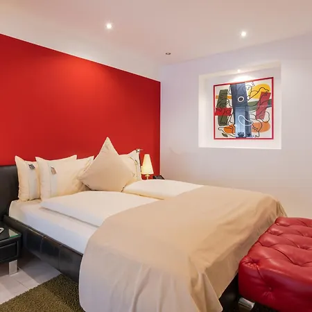 Gaia - The Sustainable 4 Star 4* Basel